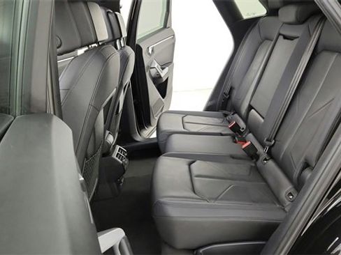 Used 2023 Audi Q3 2.0T Premium image 27