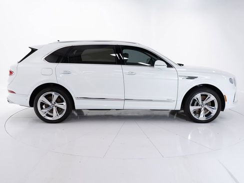 Certified 2023 Bentley Bentayga Extended Wheelbase AWD/4WD image 6