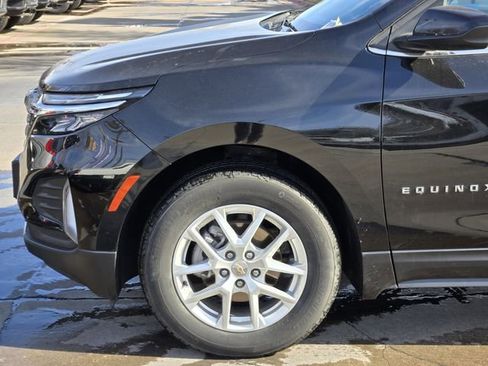 Used 2024 Chevrolet Equinox LT image 9