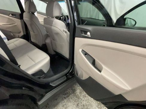 Used 2018 Hyundai Tucson SE AWD/4WD image 22