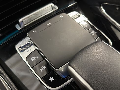 Certified 2020 Mercedes-Benz GLE 350 4MATIC image 41
