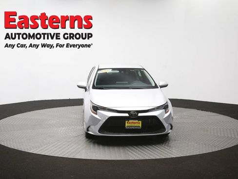Used 2022 Toyota Corolla LE FWD image 51