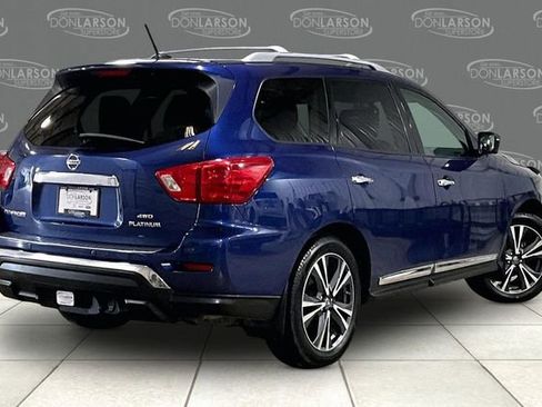 Used 2018 Nissan Pathfinder S image 7