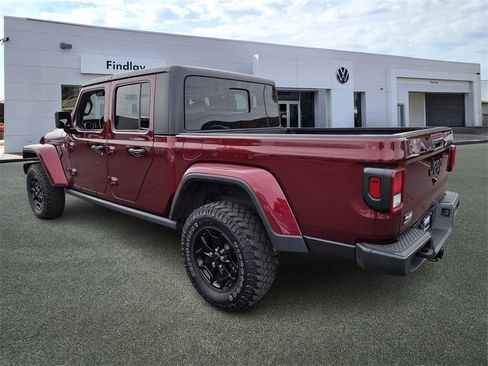 Used 2021 Jeep Gladiator Willys image 4