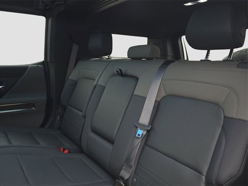 Used 2024 GMC Hummer EV 3X w/ LPO, Illumination Package image 12