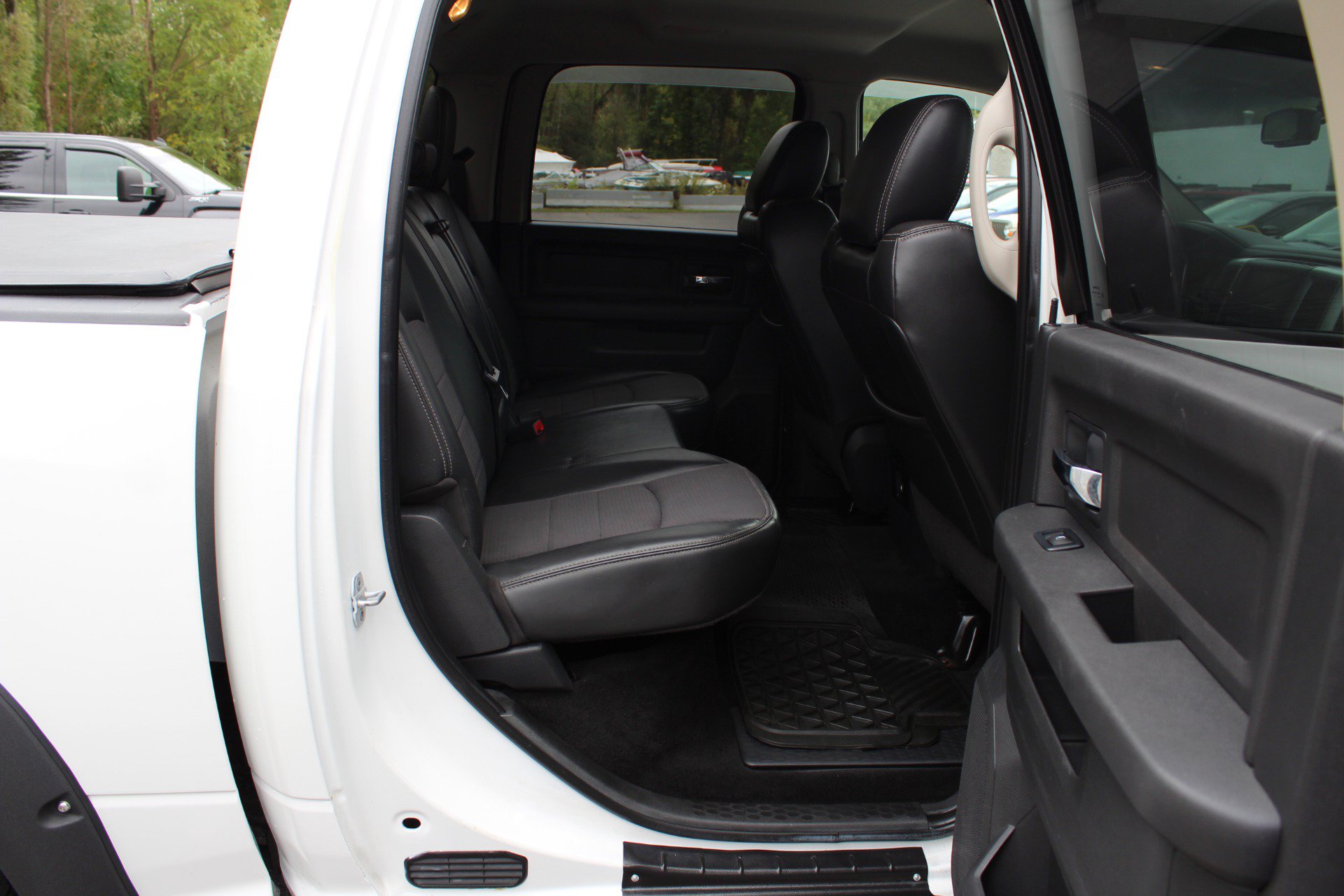 Used 2011 RAM 1500 Sport w/ Sport Premium Group AWD/4WD image 38