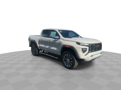 Used 2026 GMC Canyon Denali AWD/4WD image 3