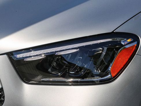 New 2025 Mercedes-Benz GLE 580 4MATIC image 8