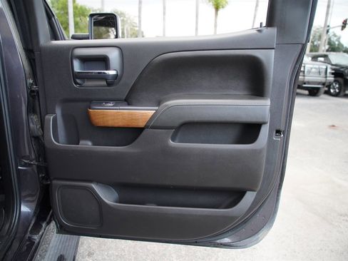 Used 2016 Chevrolet Silverado 2500 LTZ w/ Duramax Plus Package image 33