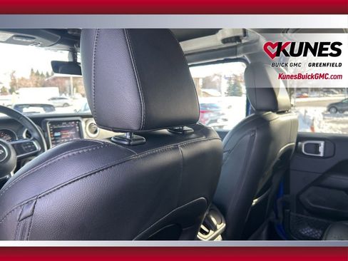 Used 2018 Jeep Wrangler Unlimited Moab w/ Quick Order Package 24M Moab image 36