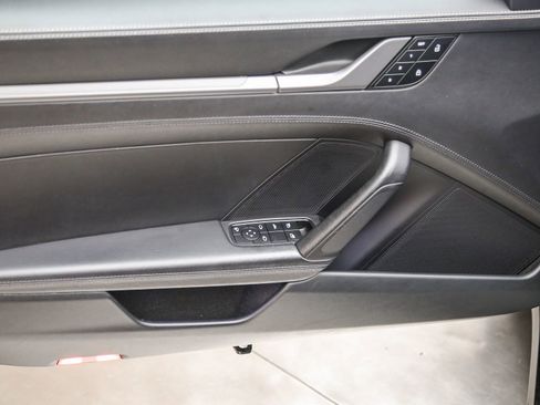 Certified 2023 Porsche 911 Carrera RWD image 28