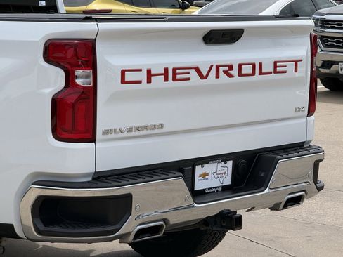 Certified 2024 Chevrolet Silverado 1500 LTZ w/ LTZ Convenience Package II image 6
