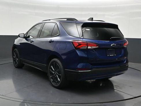 Used 2023 Chevrolet Equinox RS FWD image 3