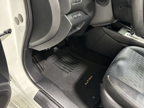 Used 2018 Nissan Altima 2.5 S w/ S Convenience Package FWD image 10