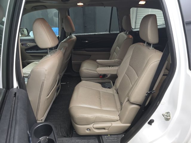 Used 2020 Honda Pilot Elite image 26