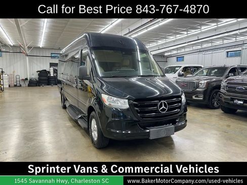 Used 2019 Mercedes-Benz Sprinter 3500 image 3