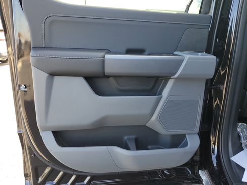 New 2026 Ford F150 XLT w/ Equipment Group 302A MID image 15