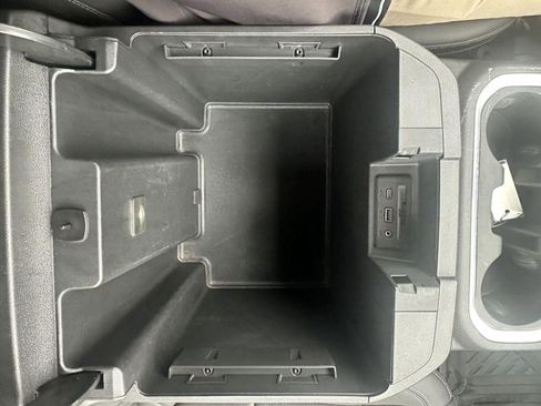 Used 2022 Chevrolet Silverado 1500 LTZ image 23