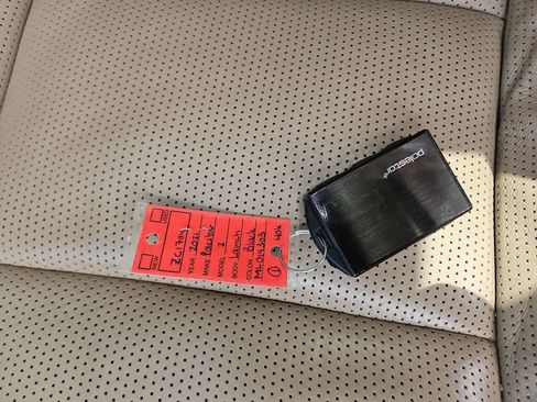 Used 2021 Polestar Polestar 2 w/ Performance Package image 29