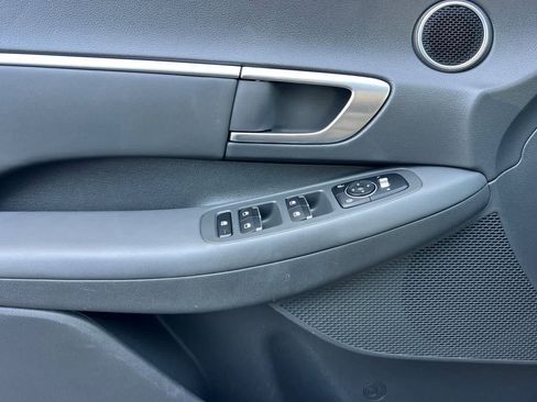 Used 2020 Hyundai Sonata SEL w/ Convenience Package FWD image 13