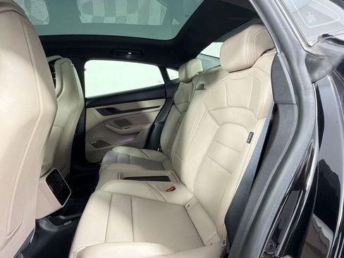 Certified 2021 Porsche Taycan 4S AWD/4WD image 18