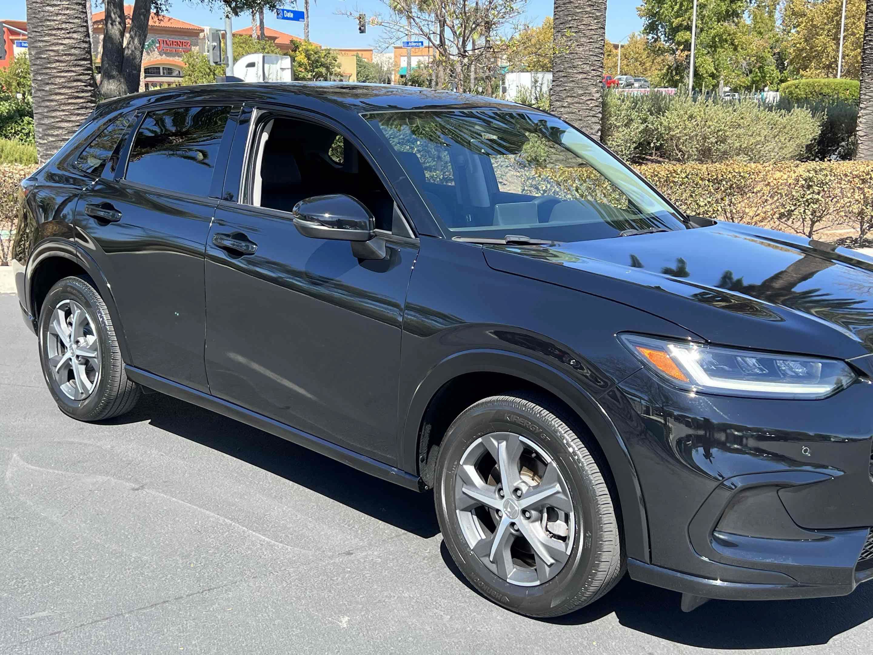 Used 2024 Honda HR-V EX-L image 40
