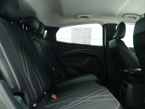 Used 2021 Ford Mustang Mach-E Select w/ Comfort/Appearance Package image 29