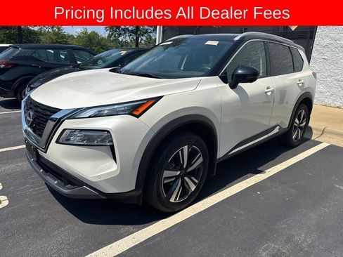 Certified 2023 Nissan Rogue SL w/ SL Premium Package AWD/4WD image 3