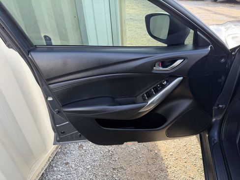 Used 2016 MAZDA MAZDA6 Touring image 9