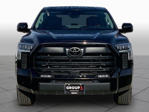 Used 2024 Toyota Tundra Limited AWD/4WD image 4