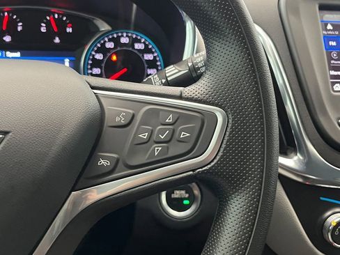 Used 2023 Chevrolet Equinox LS w/ LS Convenience Package image 19