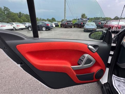 Used 2008 smart fortwo passion RWD image 25