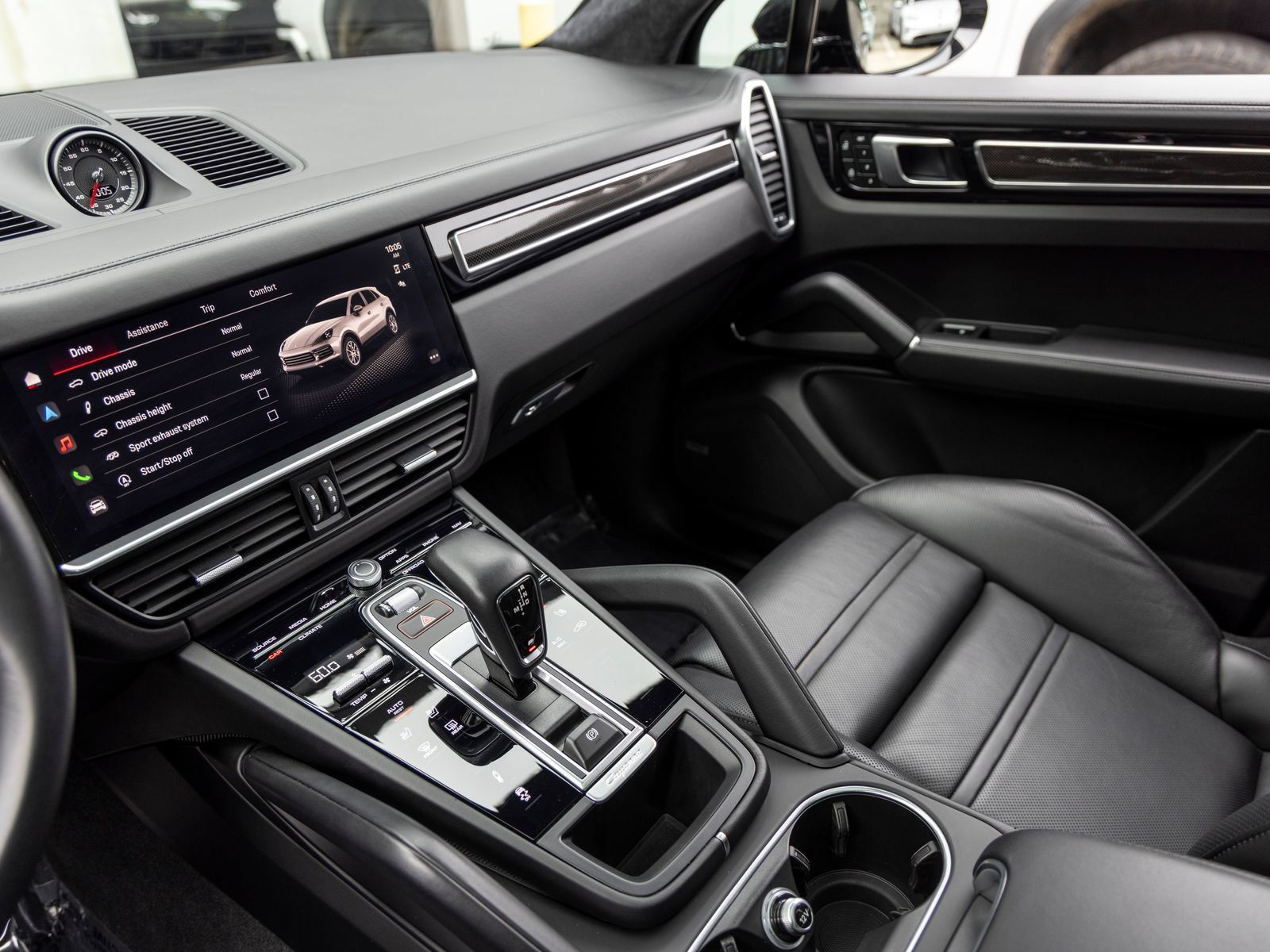 Certified 2023 Porsche Cayenne GTS AWD/4WD image 51