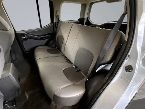 Used 2012 Nissan Xterra X RWD image 18