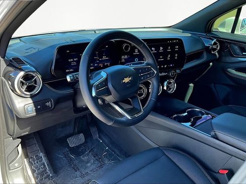 New 2024 Chevrolet Blazer EV LT image 6