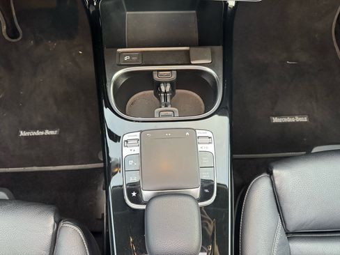 Used 2019 Mercedes-Benz A 220 4MATIC image 12