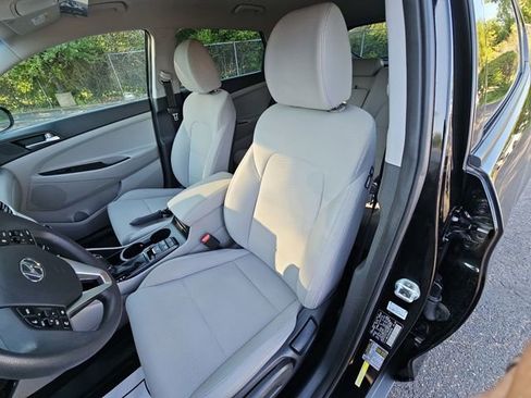 Used 2019 Hyundai Tucson SE FWD image 21