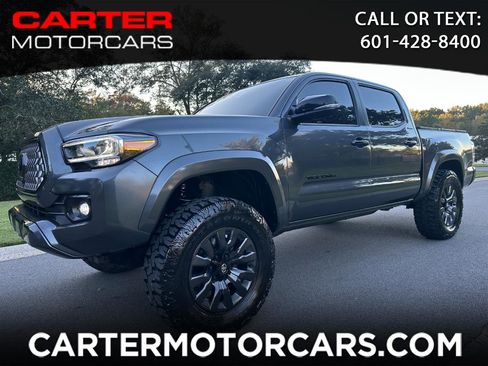 Used 2023 Toyota Tacoma Limited image 1