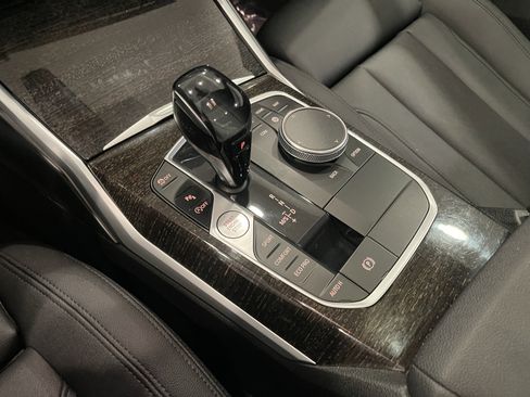 Used 2021 BMW 330i xDrive Sedan w/ Convenience Package image 19