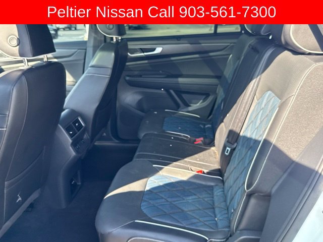 Used 2024 Volkswagen Atlas Cross Sport SEL Premium R-Line AWD/4WD image 28
