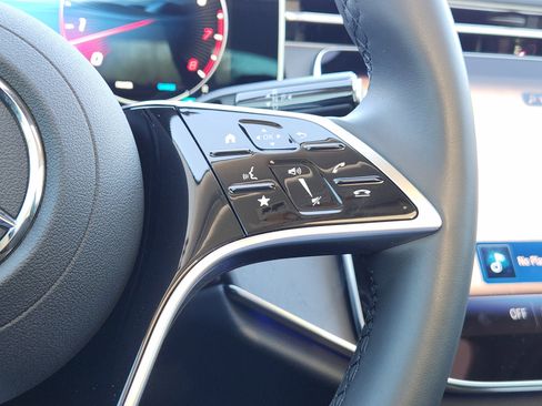 Certified 2025 Mercedes-Benz E 350 E 350 image 28