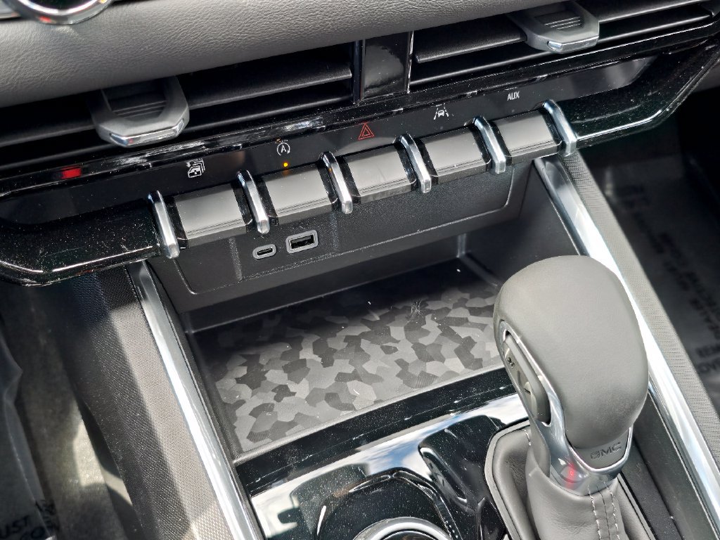 New 2026 GMC Canyon Elevation AWD/4WD image 17