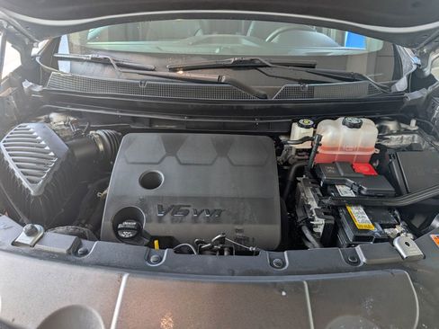 Certified 2023 Chevrolet Traverse LT w/ LT Premium Package image 43