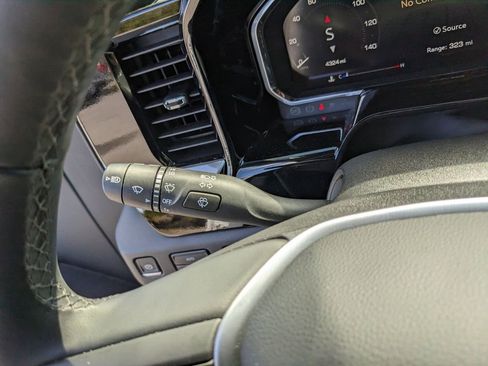 Used 2026 GMC Sierra 1500 Elevation image 33