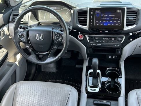 Used 2018 Honda Ridgeline RTL-E image 14