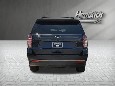 Used 2022 Chevrolet Tahoe Z71 w/ Luxury Package AWD/4WD image 8