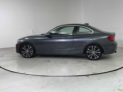 Used 2020 BMW 230i Coupe w/ Premium Package image 4