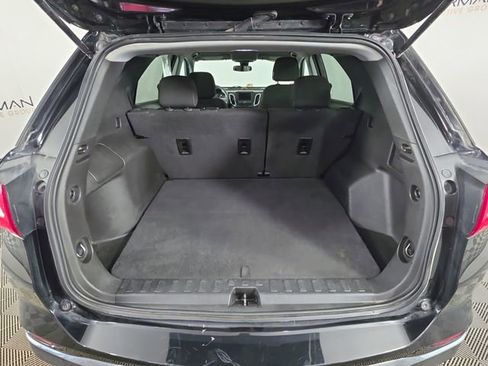 Used 2021 Chevrolet Equinox LT image 39