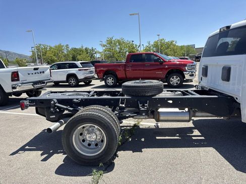 New 2025 RAM 3500 Tradesman image 14