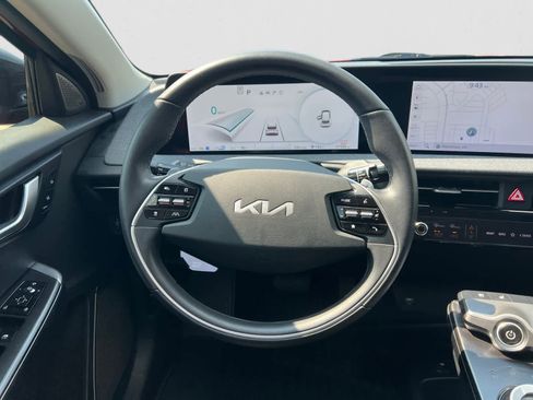 Used 2023 Kia EV6 Wind RWD image 13